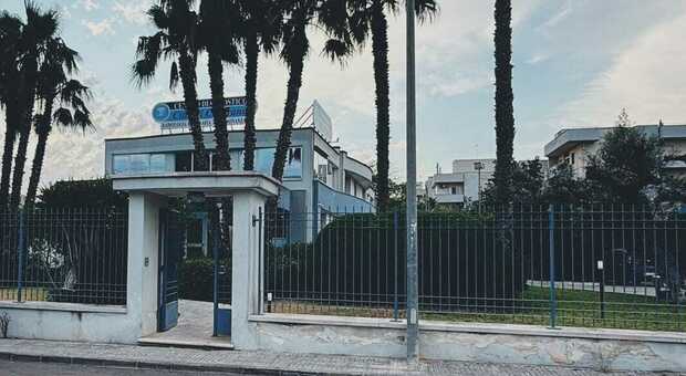 Rapinatori armati di fucile nel centro diagnostico: terrore nel Salento