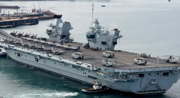 https://statics.cedscdn.it/photos/MED/2026/06/06/9576917_06095755_r09_hms_prince_of_wales_060.jpg