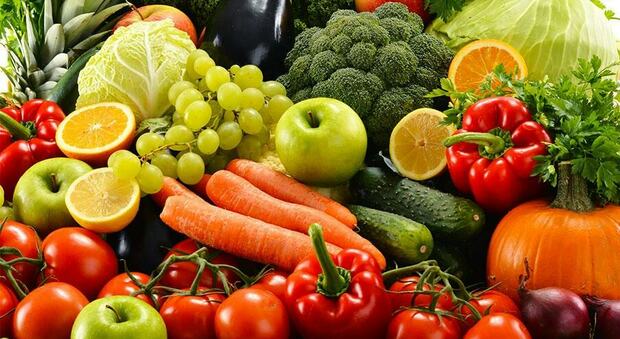 immagine Frutta e verdura, attenti a quali scegliete: lo studio che smonta il mito delle 5 porzioni al giorno