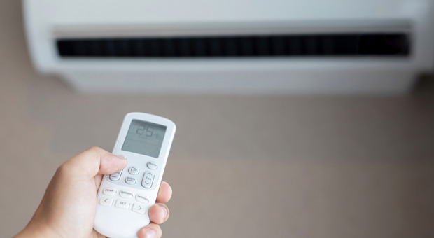immagine Caldo, meglio porte aperte o chiuse? Ecco la guida definitiva per rinfrescare meglio (e risparmiare)