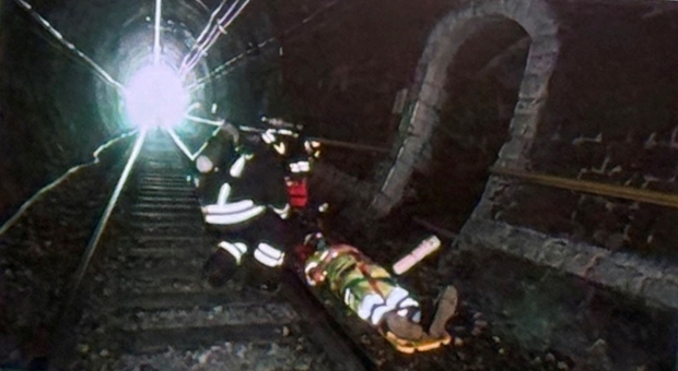 Incidente ferroviario, due feriti gravi: ma è un'esercitazione