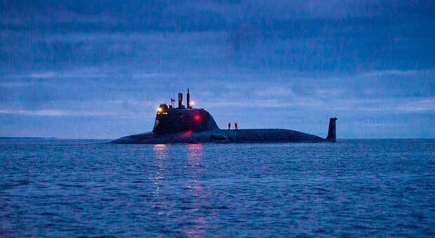 https://statics.cedscdn.it/photos/MED/2026/06/18/9600589_18170356_sottomarino_nucleare_russo.jpg
