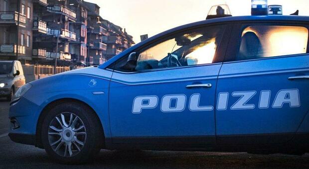 https://statics.cedscdn.it/photos/MED/2026/06/21/9606065_21135303_polizia.jpg
