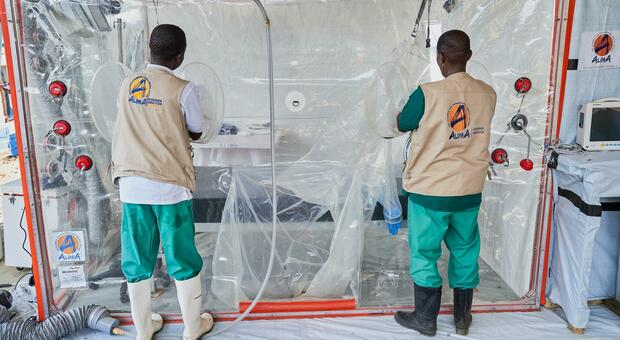 https://statics.cedscdn.it/photos/MED/2026/06/23/9609425_23104403_ebola.jpg