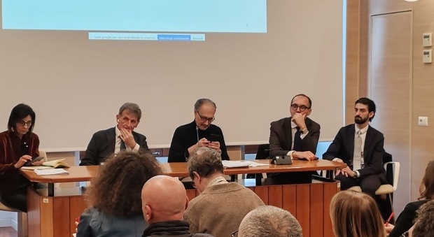 Crisi Natuzzi, c'è uno spiraglio: sì dei sindacati all'incontro in Confindustria