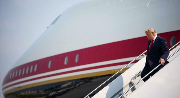 Donald Trump effettua il primo volo sul nuovo Air Force One