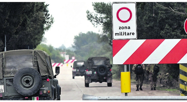 Droni militari, esercitazione Nato a Torre Veneri: sul posto Crosetto