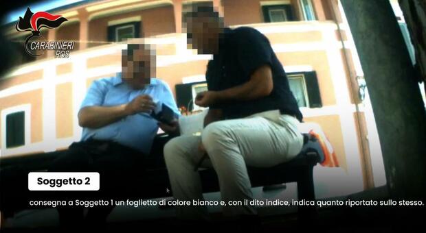 Italian Ex-Spies Accused of Selling Air Defense Secrets to Russia