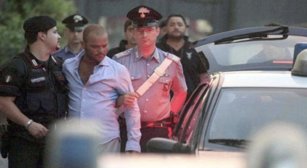 Three Carabinieri Sentenced in Naples for Drug-Informant Exchange