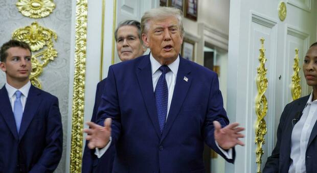 https://statics.cedscdn.it/photos/MED/2026/07/10/9644057_10214914_9643210_10080753_trump_1.jpg