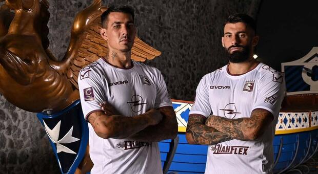 Salernitana, da Cascia via al piano per la serie B