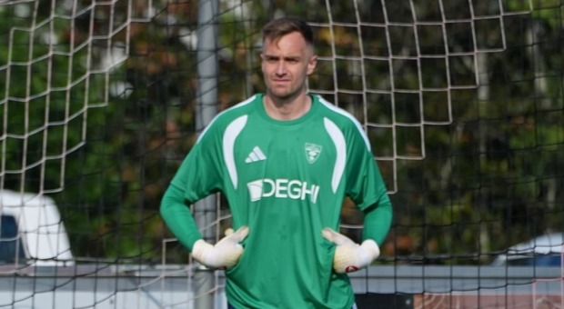 Lecce, c'è un portiere in uscita. E Tiago Gabriel finisce nel mirino delle big europee