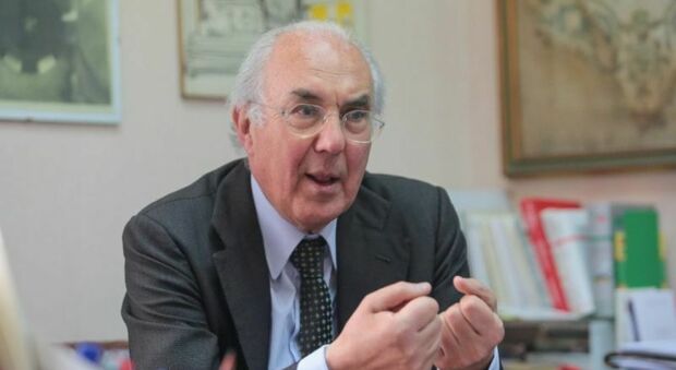Morto Raffaele Aragona, storico collaboratore de Il Mattino: uomo di scienza e umanista