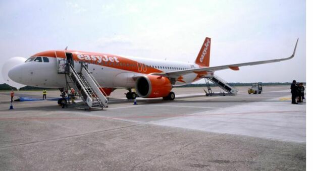 Carrozzine della Nazionale paralimpica bloccate a Fiumicino