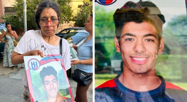 Si getta dal balcone durante una perquisizione dei carabinieri: morto un 25enne, la Procura apre un'inchiesta