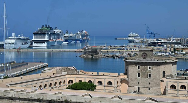 https://statics.cedscdn.it/photos/MED/2026/07/25/9672392_25171234_civitavecchia.jpg