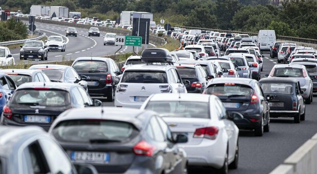 Esodo estivo, autostrada A4 da bollino nero: previsto l&rsquo;afflusso di 186mila veicoli