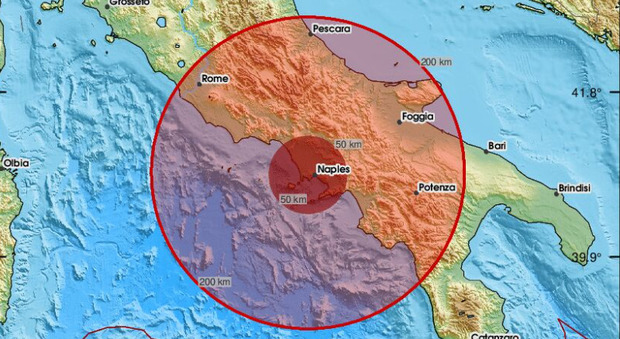 https://statics.cedscdn.it/photos/MED/2026/07/31/9683483_31200016_terremoto_napoli_oggi.jpg