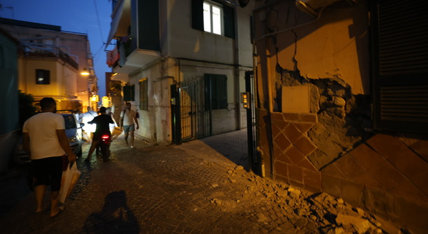 https://statics.cedscdn.it/photos/MED/2026/07/31/9683629_31223617_terremoto_marano.jpg