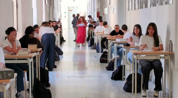 Scuola, quando si torna in classe: apre Bolzano il 7 settembre, chiude la Puglia il 17. Il calendario regione per regione