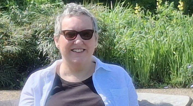 First Patient Worldwide Receives Experimental Ovarian Cancer Therapy
