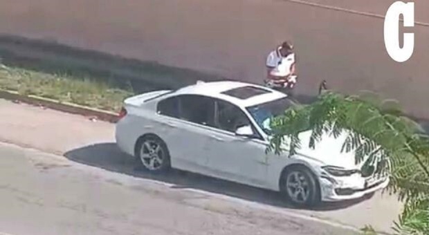 Non si ferma all'alt e sperona l'auto dei carabinieri, poi dopo un inseguimento muore all'ospedale: indagini in corso a Senigallia