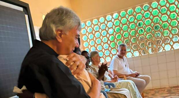  Don Mimmo Battaglia, la lettera dal Togo e la storia di Rebecca: orfana di tredici anni che vive con l?Aids 