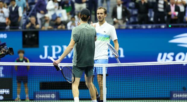 Sinner, Medvedev: «Assente in Canada? Non è facile quando si vince. Il suo obiettivo è Us Open»