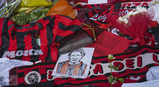 Baresi, la prima squadra del Milan assente ai funerali: il motivo legato ai tifosi e alla tournée in Australia, il murales a Perth e chi è atteso alla basilica