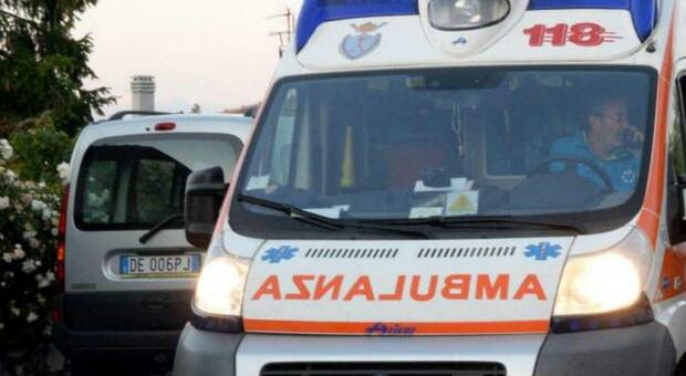 Tragedia in spiaggia: un anziano perde la vita dopo un malore