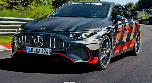 https://statics.cedscdn.it/photos/MED/2026/08/05/9691865_05124117_mercedes_amg_cla_45_4maticnurburgring.jpg