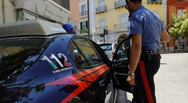  Striano, confiscano il terreno del figlio e minaccia di morte il sindaco: arrestato 67enne 