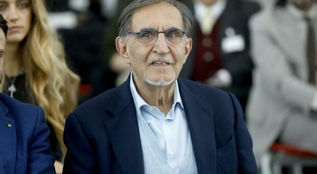 https://statics.cedscdn.it/photos/MED/2026/08/06/9694427_06232343_la_russa_vannacci.jpg
