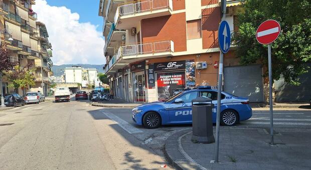  Ancora spari in zona est, 20enne ferito: si indaga 