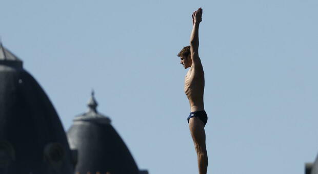 Europei di nuoto, Barnaba vince la medaglia d'argento nei tuffi maschili da 20 metri