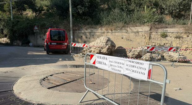 Pozzuoli, crollo nell?area della necropoli. Salgono a quota 129 gli edifici sgomberati 