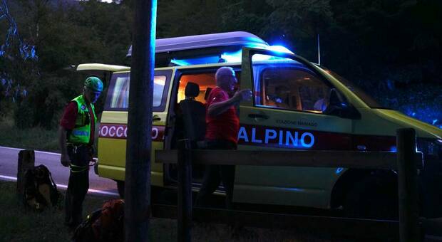 Si tuffa nel lago e annega, morto un ragazzo di 24 anni