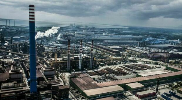 Indotto ex Ilva, aziende verso i licenziamenti: «Non c'è tempo da perdere» Indotto ex Ilva, aziende verso i licenziamenti: «Non c'è tempo da perdere»