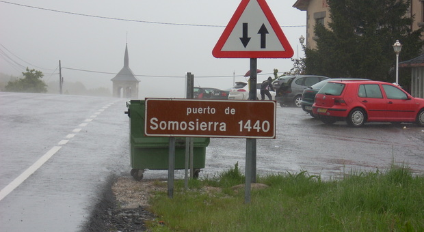 https://statics.cedscdn.it/photos/MED/2026/08/11/9702557_11165503_puerto_de_somosierra.jpg