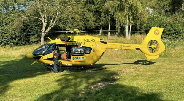 Capo scout tenta di salvare un 13enne, cade nella scarpata e muore: l'incidente avvenuto nel Parmense