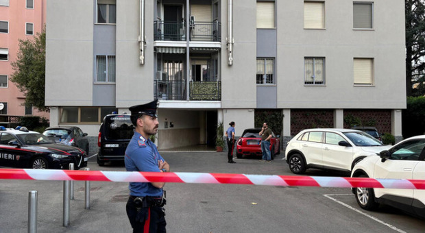 https://statics.cedscdn.it/photos/MED/2026/08/14/9707585_14095212_carabinieri_roma.jpg