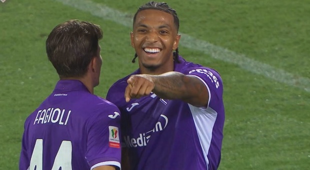 Coppa Italia senza sorprese: Fiorentina scatenata, bene Parma, Cagliari e Monza