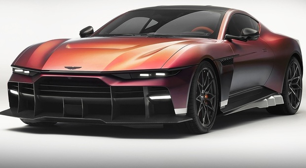 L'Aston Martin Valen presentata alla Monterey Car Week, in California.