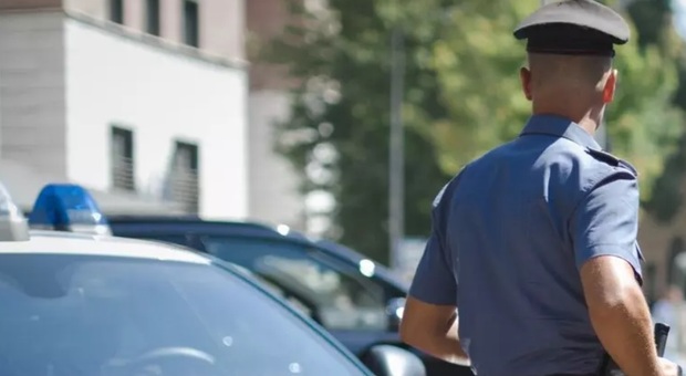 «Presto finirà tutto, così è stato deciso da Dio»: stalking e minacce alla ex su TikTok con la musica di "Gomorra", arrestato