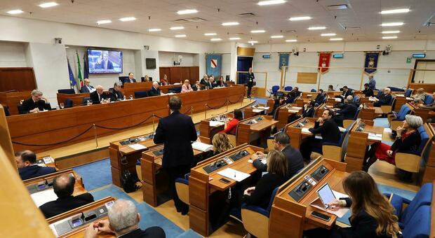  Regione Campania, sprint in aula: dal salario minimo alla sanità territoriale 