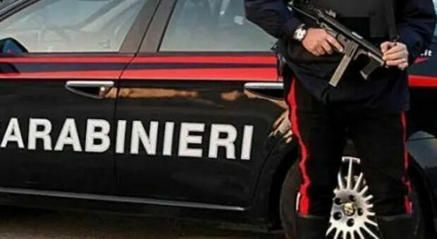  ?Napoli, furti notturni: arrestati due ragazzi dopo un inseguimento 