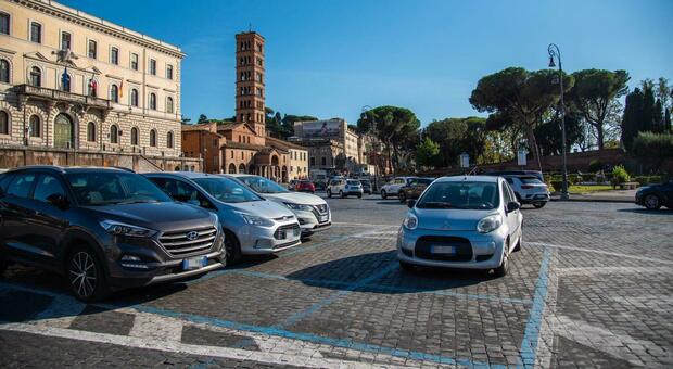 Roma, sosta: pronti duemila sensori per controllare le strisce blu