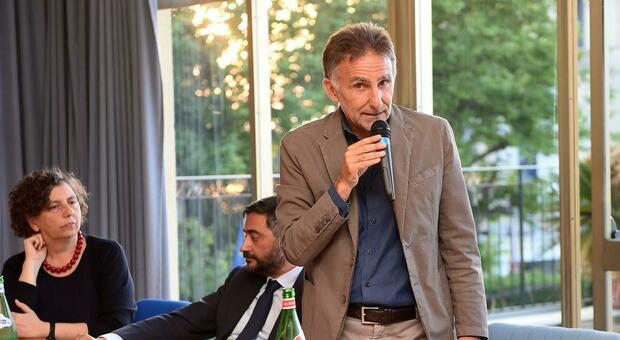  Eav, Regione in campo: congelati i compensi all?ex dg De Gregorio 