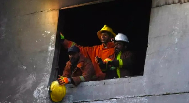 Fire in Islamabad hospital kills 14 newborns