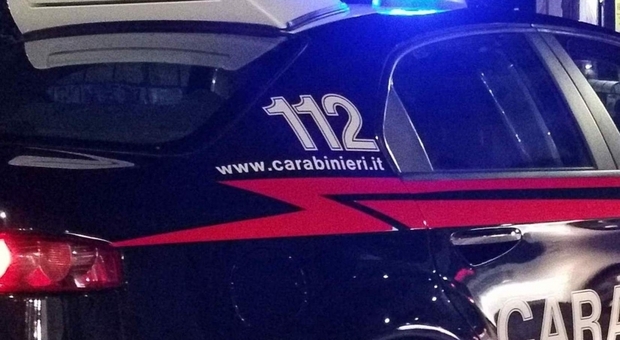  Campagna, donna trovata carbonizzata. L'autopsia: ferita compatibile con arma da taglio 